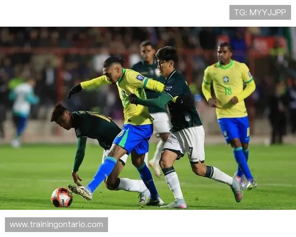 拉菲尼亚：巴西国家队边路主力位置竞争分析